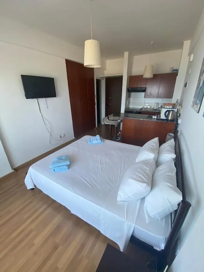 Alex Beach Apartment 33 Larnaca