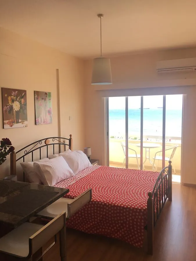 Alex Beach Apartment 33 Larnaca