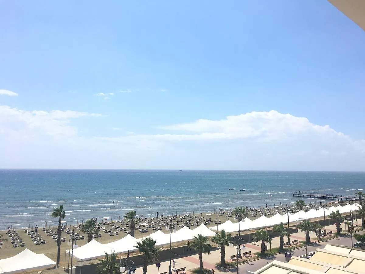 Alex Beach Apartment 33 Larnaca